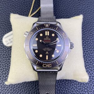 omega-replica-007
