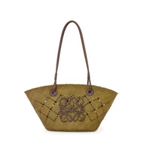 LOEWE Replica Designer Bag Small Anagram Basket bag in iraca palm and Calfskin