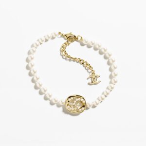 Gold Pearly White & Crystal choker Chanel necklace