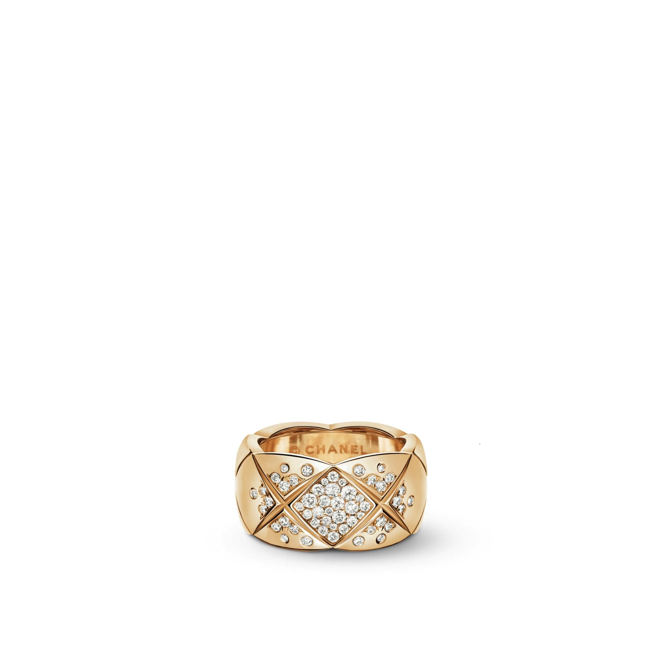 Coco Crush chanel dupes ring Quilted motif large version 18K BEIGE GOLD diamonds