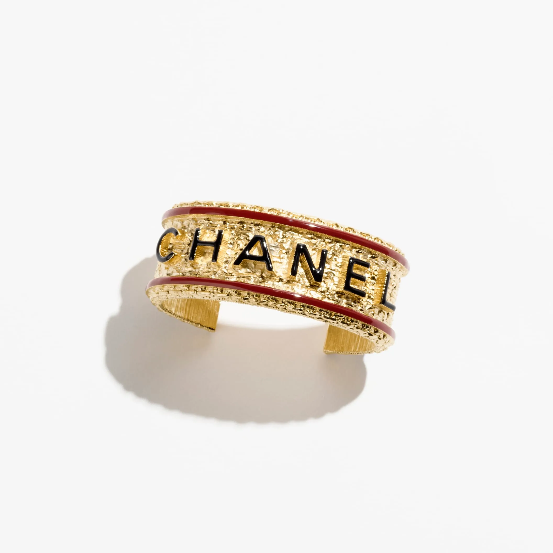 Black Red & Fake chanel earrings Blue cuff