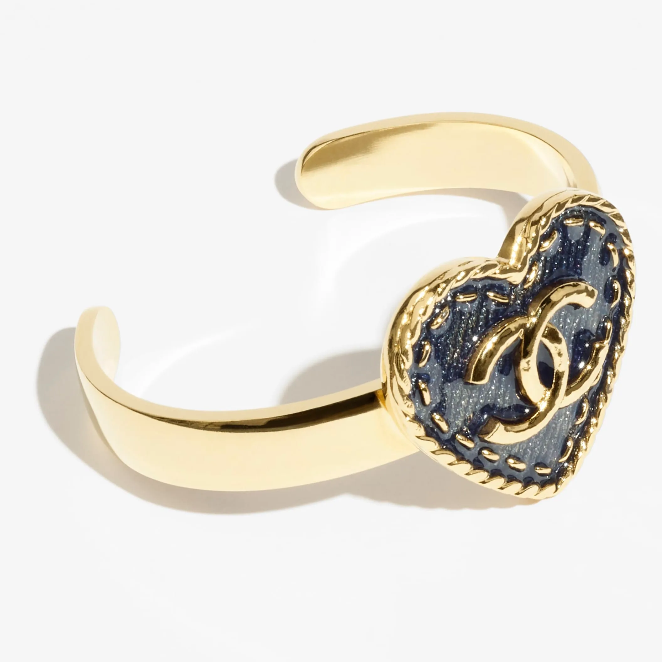 Gold & Fake chanel earrings Blue cuff