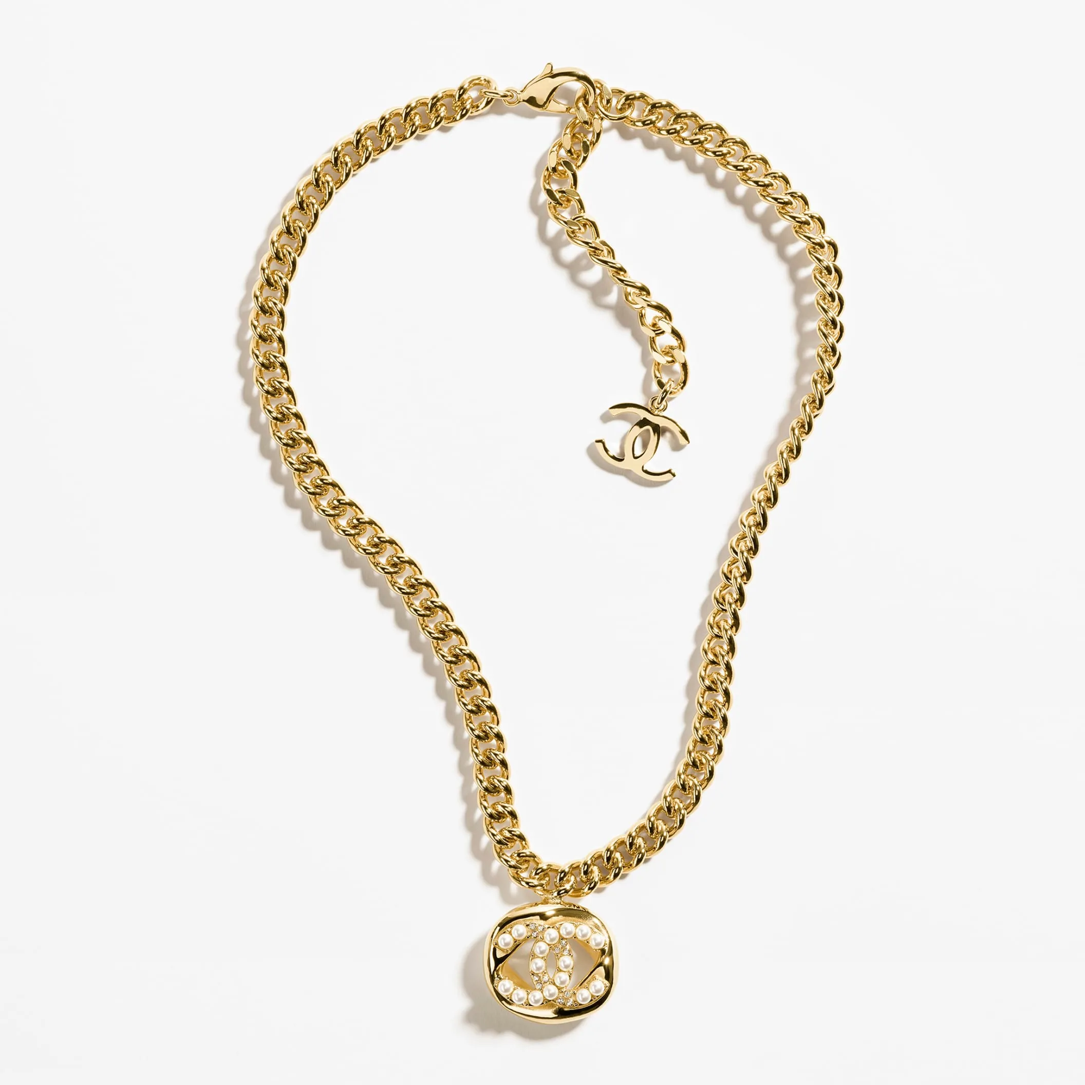 Gold Pearly White & Crystal pendant fake chanel necklace