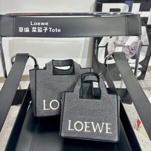 LOEWE Replica bags Medium LOEWE Font Tote in Raffia 0010871549