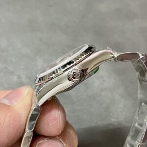 fake rolex replica watch Datejust 31 White Gold/Steel Pink Roman Diamond VI Dial & Fluted Bezel Oyster Bracelet 278274 GSF