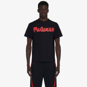Alexander McQueen Men's McQueen Graffiti T-shirt in Black/red