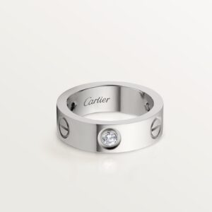 Cartier Love ring 3 diamonds