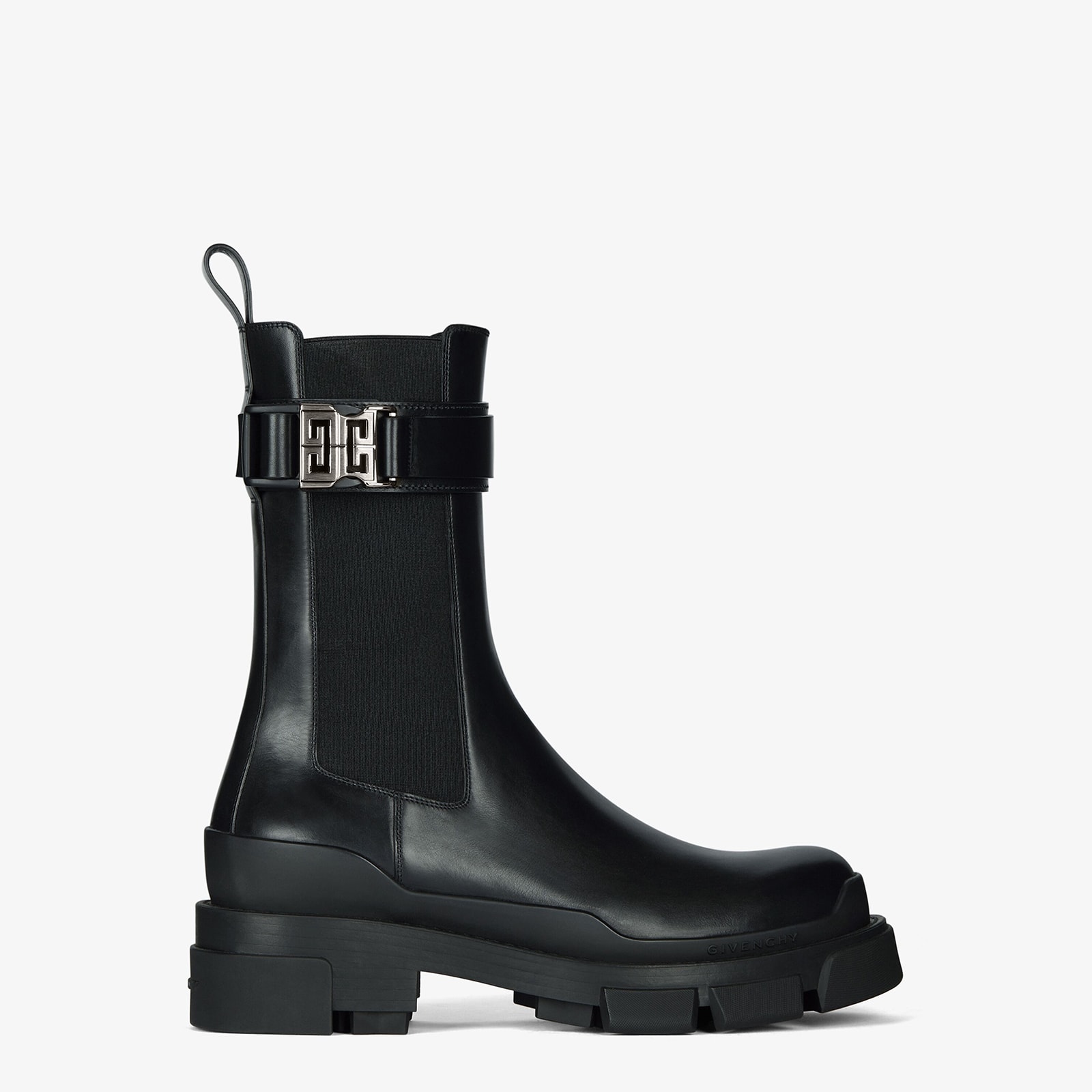 Givenchy Terra Chelsea Boots In Leather