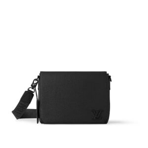 Replica Designer Bag Louis Vuitton Takeoff Messenger