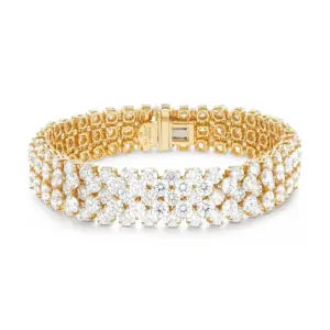 Van Cleef Arpels a Cheval Bracelet 18K Yellow Gold VCARO9TN00