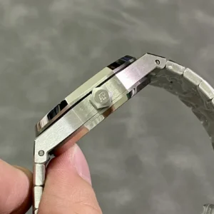fake audemars piguet replica ap watch royal oak flying tourbillon 26530ti oo 1220st 01 wsxc1735388990920 6