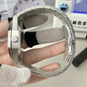 fake audemars piguet replica ap watch royal oak flying tourbillon 26730st oo 1320st 06 wsxc1735347159669 2