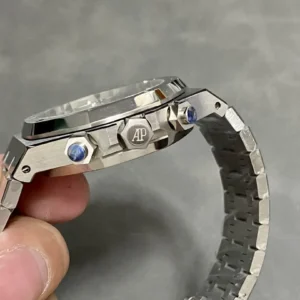 fake audemars piguet replica ap watch royal oak chronograph 26331st oo 1220st 01 wsxc1737001090627 5