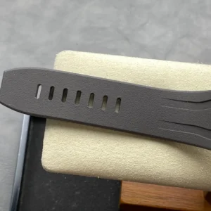 fake audemars piguet replica ap watch royal oak offshore 26568om oo a004ca 01 wsxc1736727077847 8