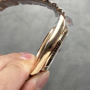 fake rolex replica watches day date 40 president m228235 0045 wsxc1735269181221 5