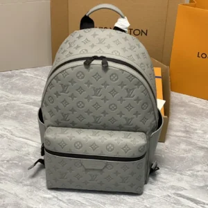 lv replica bags discovery backpack m46557 wsxc1736102344314 0