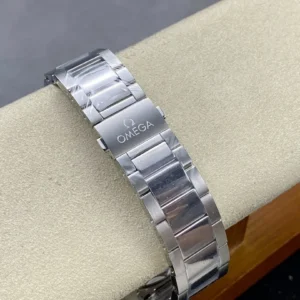 omega watches men replica aqua terra 150m 220 93 43 22 99 001 wsxc1737087196052 7