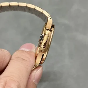 patek philippe replica nautilus 7118 1r 001 wsxc1736624086733 4