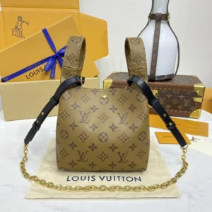replica bag louis vuitton atlantis bb m46816 wsxc1736119350881 1