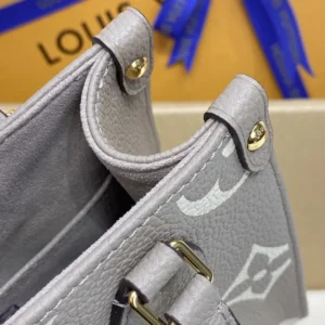 replica bag louis vuitton onthego bb m47054 wsxc1736104981618 5