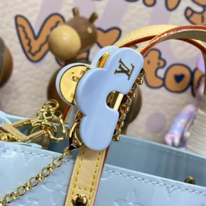 replica bag louis vuitton reade pm m24144wsxc1736124647903 4