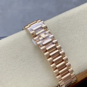 replica rolex watch day date 40 president everose gold m228235 0032 arf wsxc1736165858240 7
