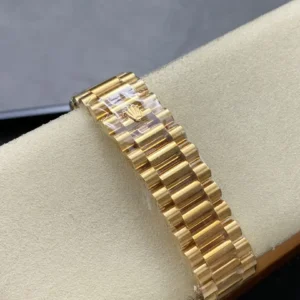 replica rolex watch day date 40 president white gold m228238 0002 arf wsxc1736166068446 8